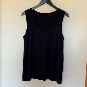 Lafayette 148 Navy Sweater tank - L